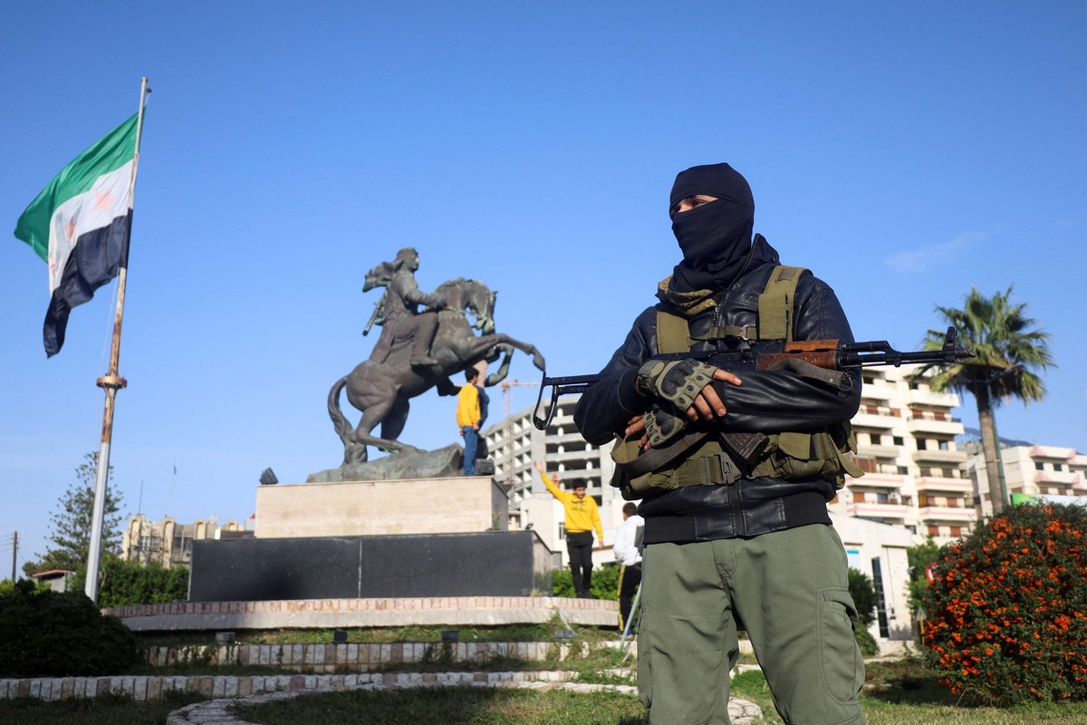 مجموعات عرقية وطائفية تستغل ضعف الدولة السورية