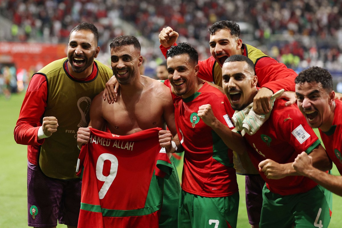 أسود الأطلس يواصلون الزئير