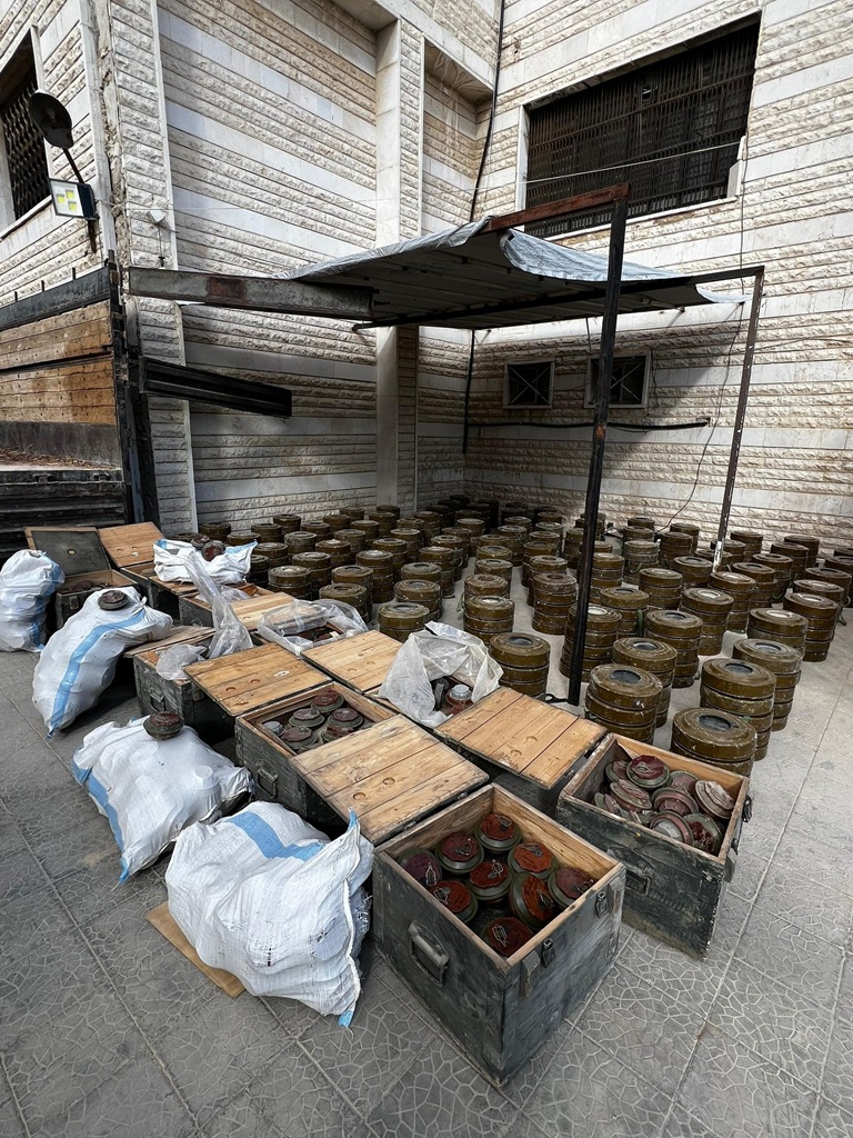 ضبط 1250 لغماً حربياً جاهزا للاستخدام