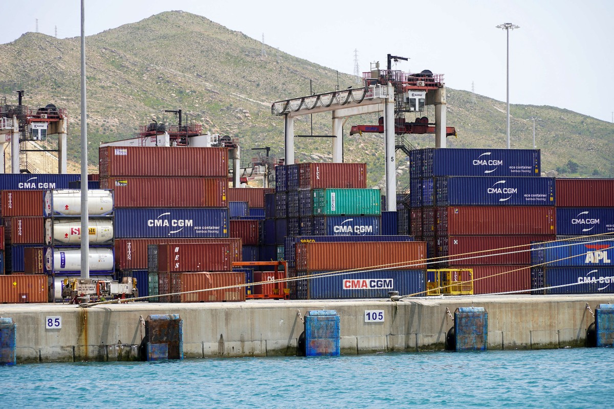 الموانئ المغربية رافعة اقتصادية قوية 