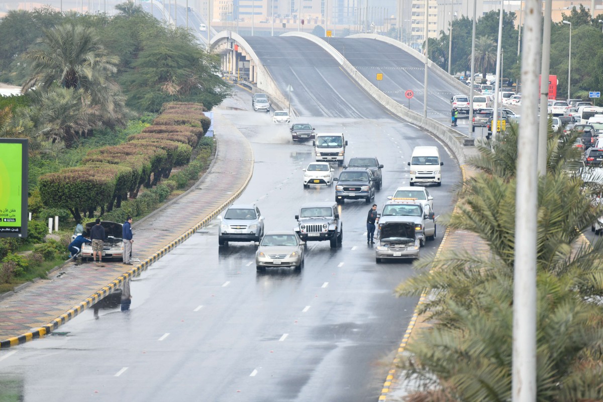 لابد من بلوغ السلامة المرورية عبر الوعي قبل الجزاء