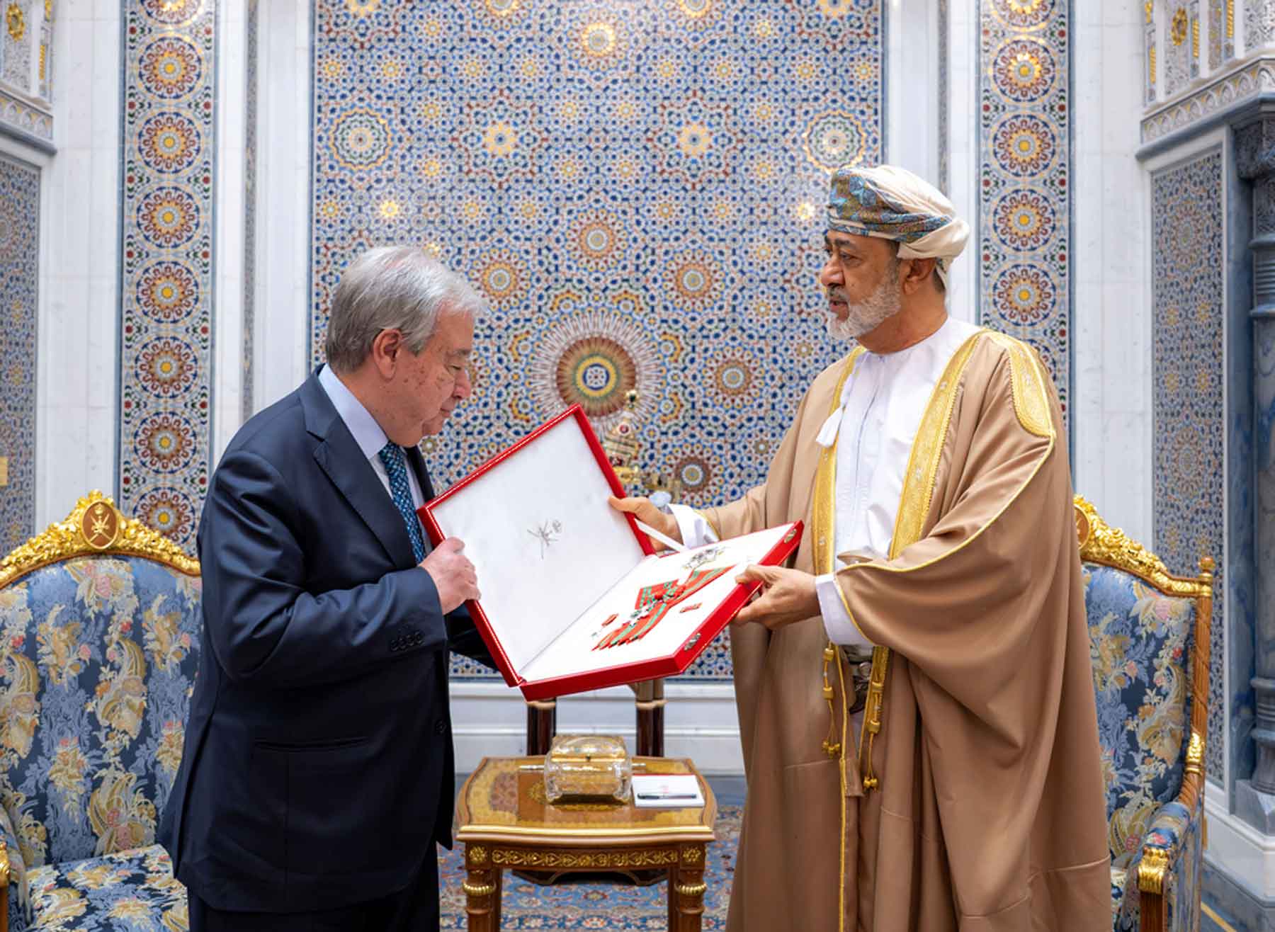 Sultan Haitham bin Tarik awards the Oman Civil Order (First Class) to United Nations Secretary-General Antonio Guterres in Muscat, December 15, 2025.