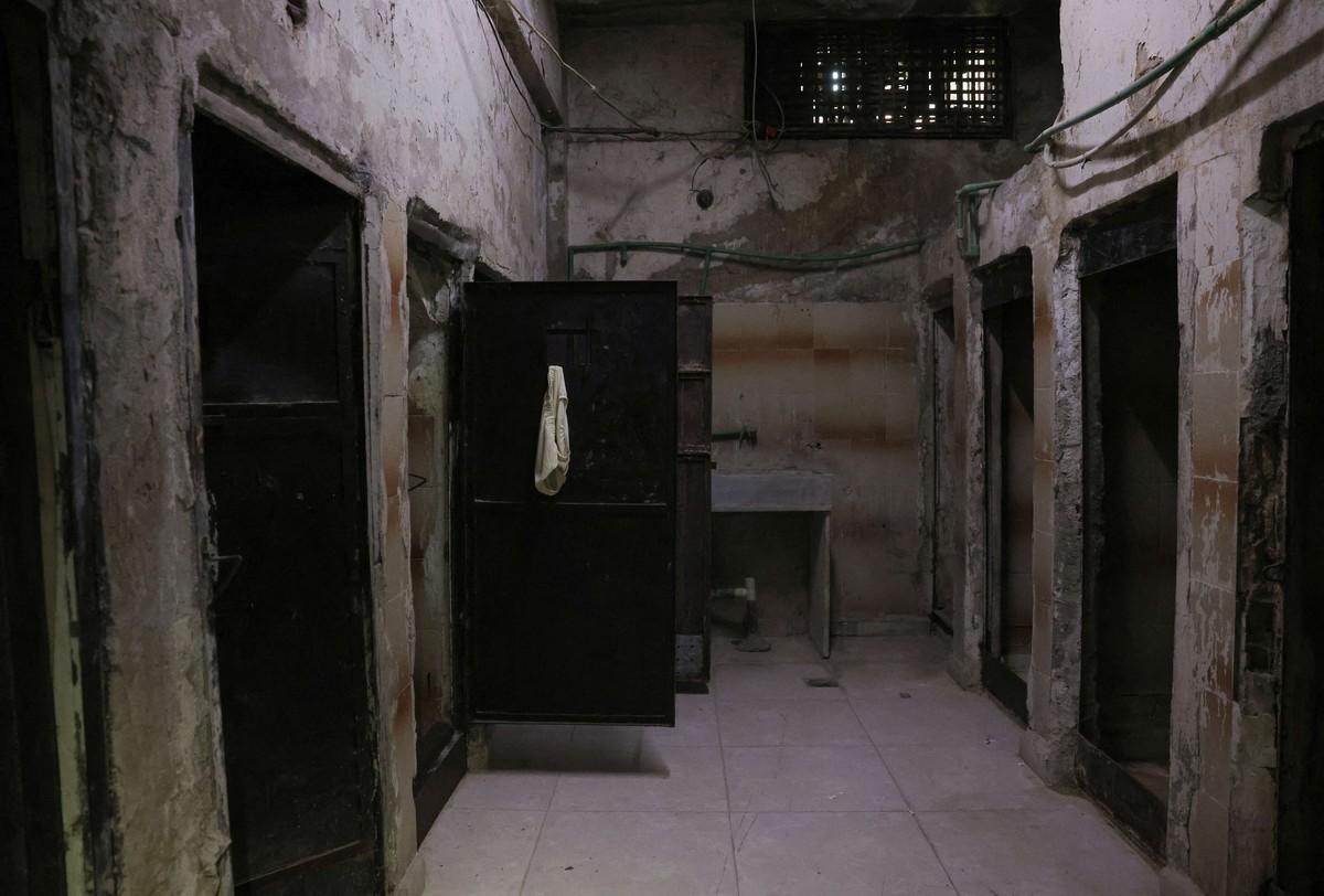 أبواب لم تغلق بعد