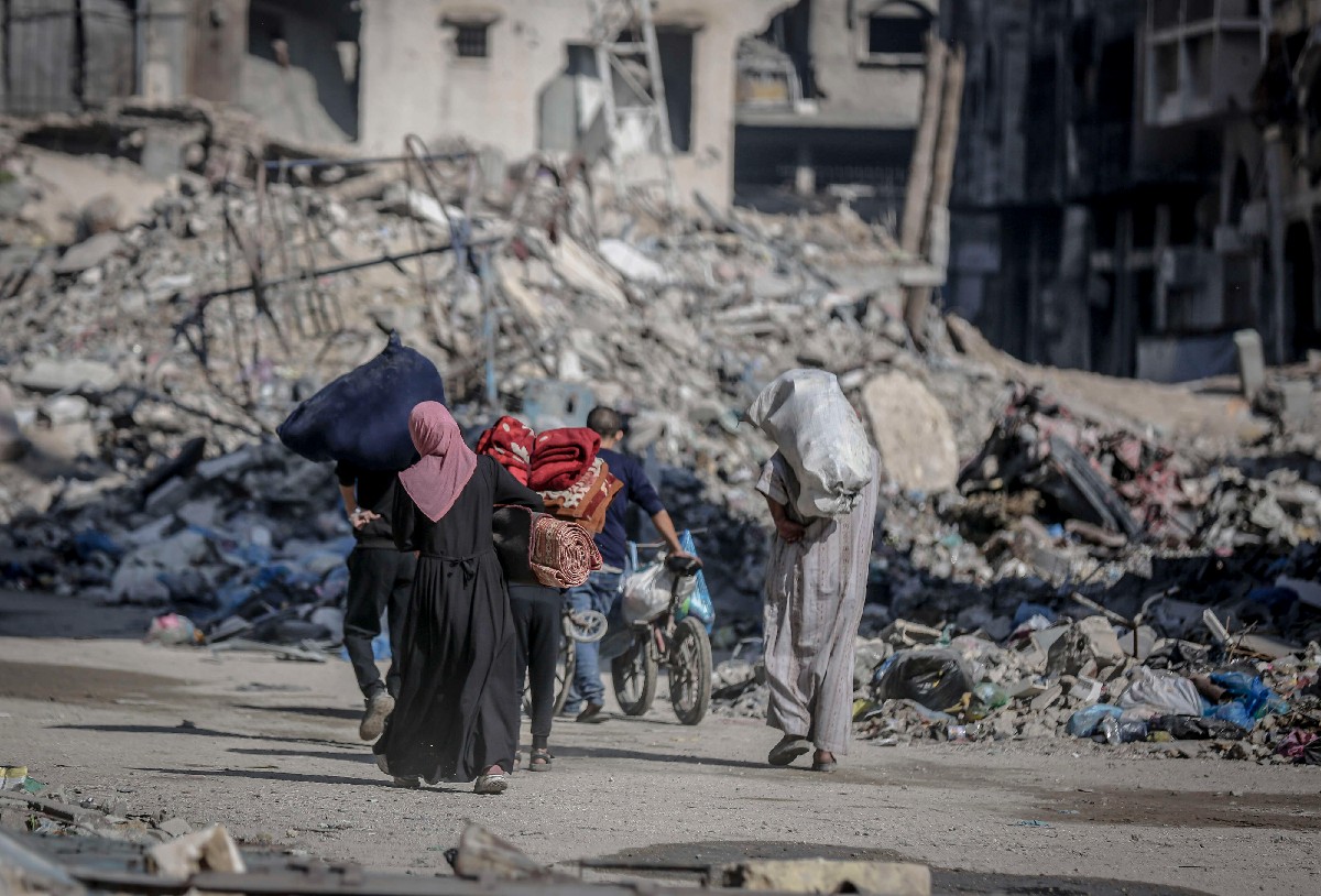 اسرائيل تدفع الفلسطينيين الى الهجرة بكل الطرق