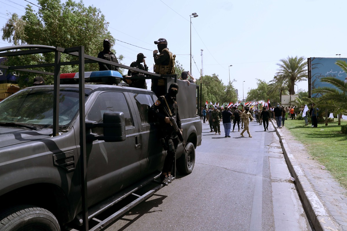 مخاوف من صدام مباشر بين الفصائل الشيعية والحكومة 