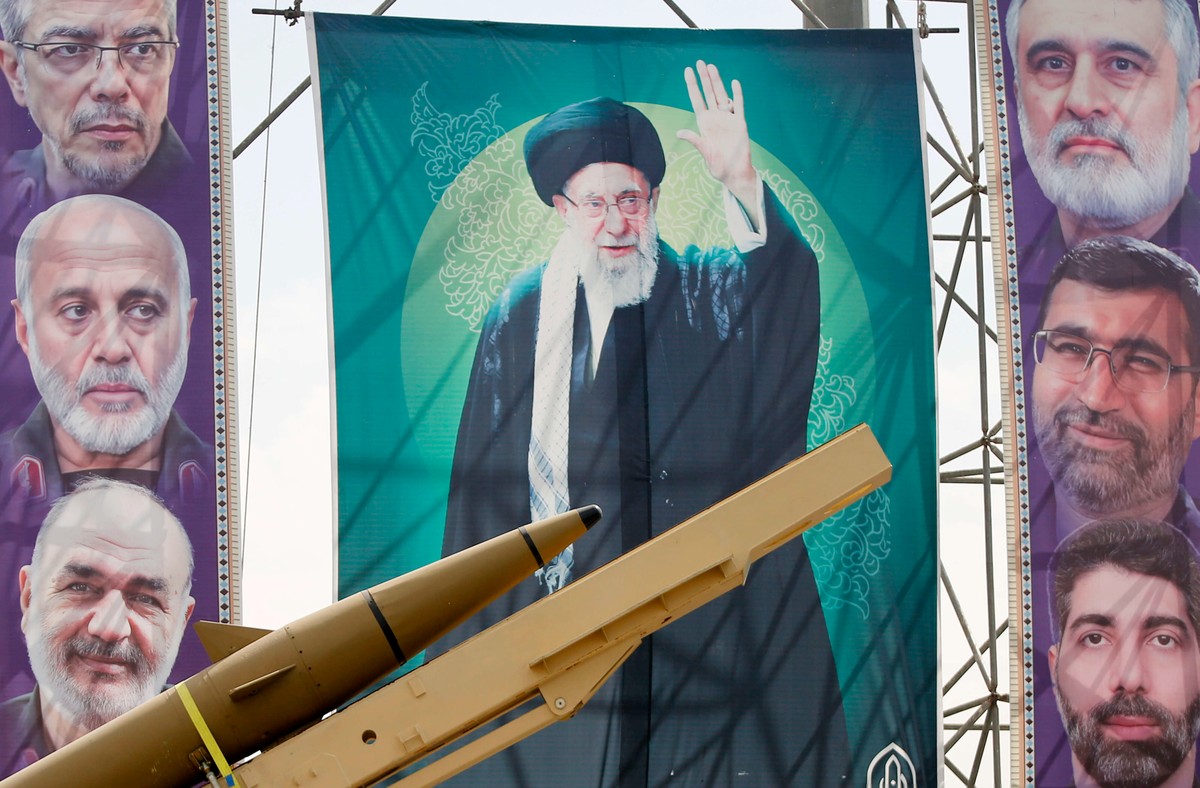 قناعة لدى تيار داخل الحكم في ايران بأن الردع النووي قد يكون خيارا واقعيا