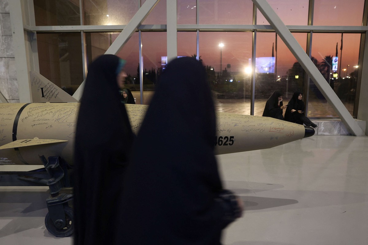 الصين تساعد ايران على ترميم برنامجها الصاروخي