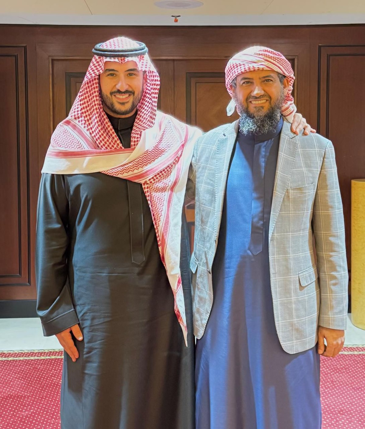 اللقاء يمهد إلى جمع المكونات الجنوبية على طاولة الحوار