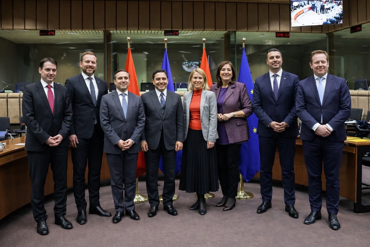 الاتحاد الأوروبي يرسخ ضمنا مغربية الصحراء بتبنيه مقاربة المملكة للحكم الذاتي