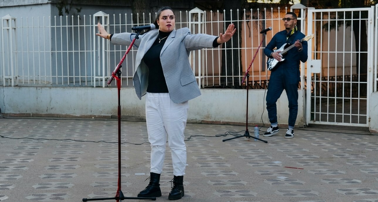 جولة مسرحية
