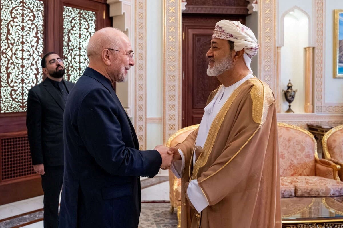 السلطان هيثم وقاليباف