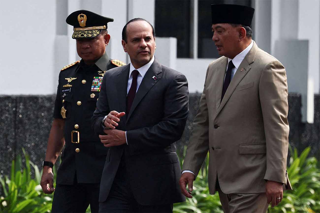 Both ministries also signed other agreements to hold joint military training and education