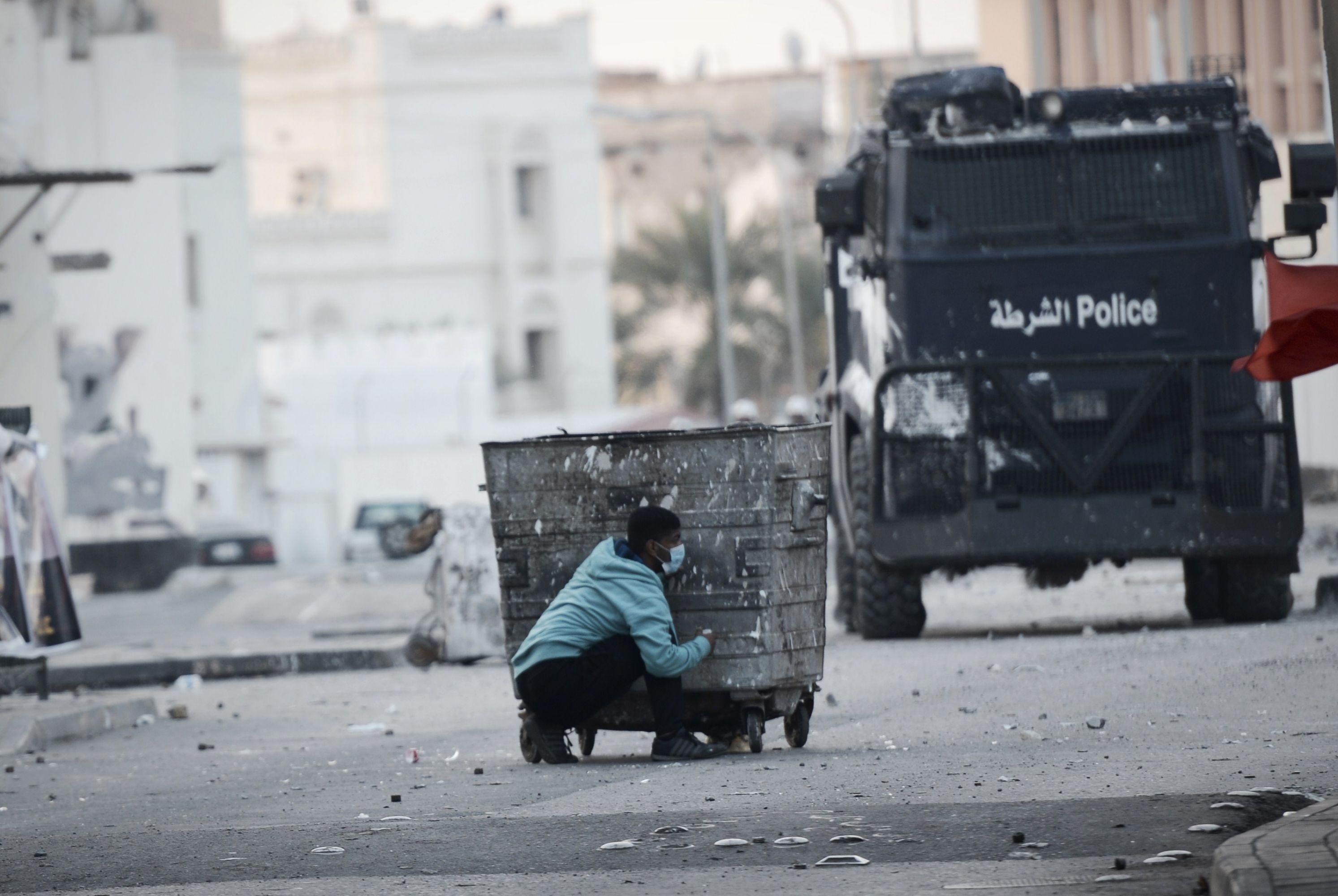 أمن البحرين خط أحمر