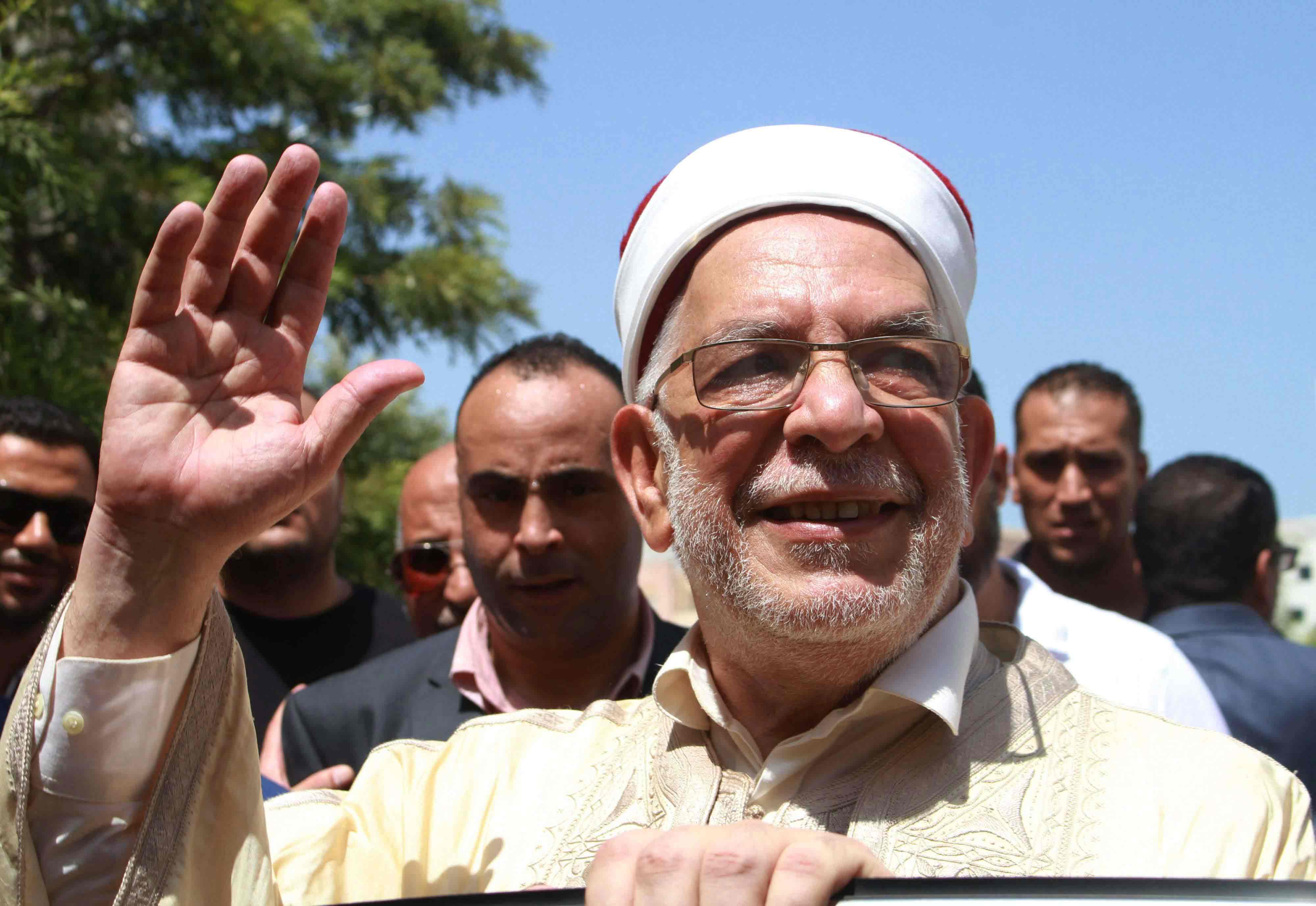 حتى بمرور مرشحها للدور الثاني ستجد النهضة نفسها في مأزق