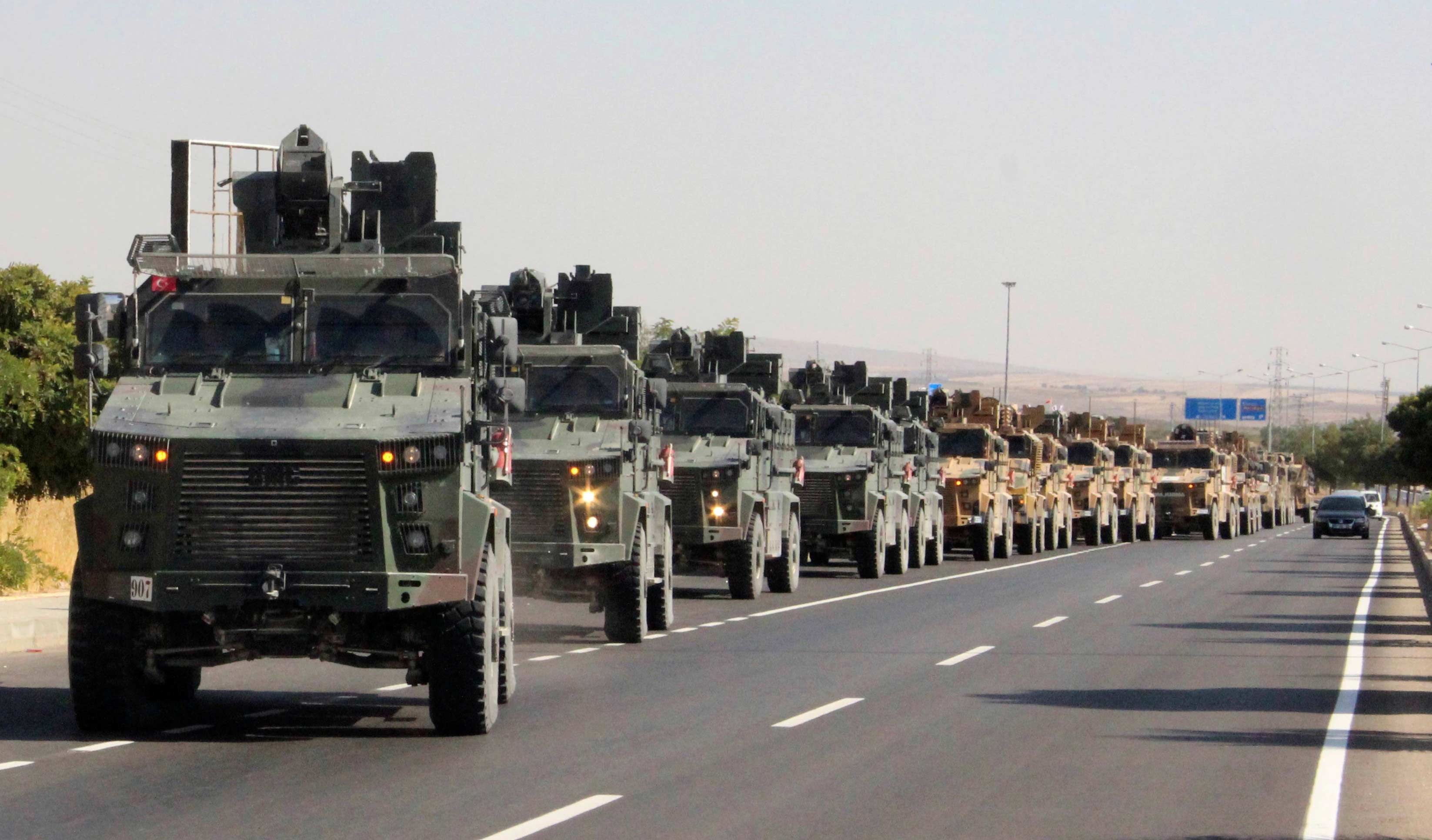 طهران تبحث عن الفوضى وتوحي بأنها تلعب دور الوسيط