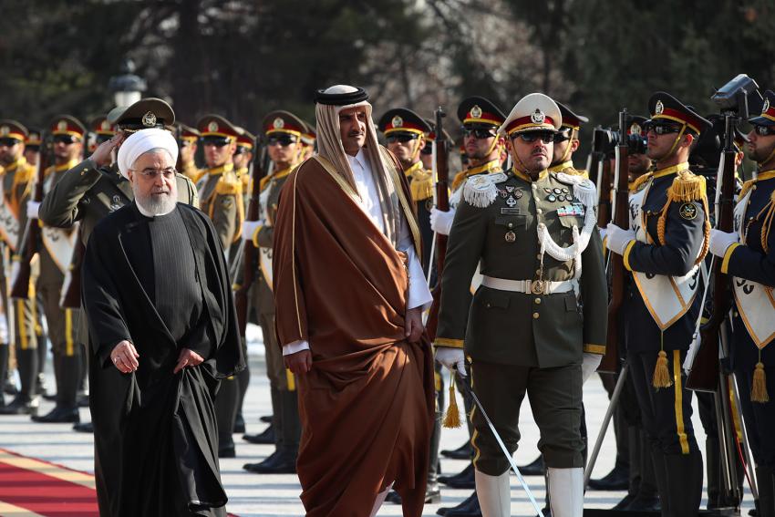 الشيخ تميم يبحث عن أخف الأضرار