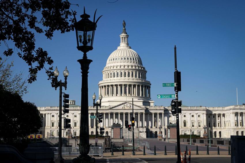 غموض نتائج الانتخابات الرئاسية يعيد الكونغرس الأميركي إلى حالة الجمود