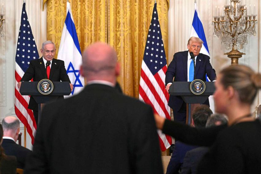 نتنياهو يؤكد أن خطة ترامب لتهجير الفلسطينيين يمكن أن تغير التاريخ