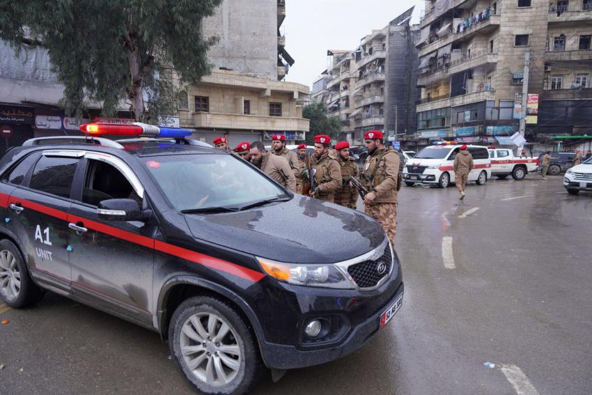 حراسة على أبواب حي الأشرفية