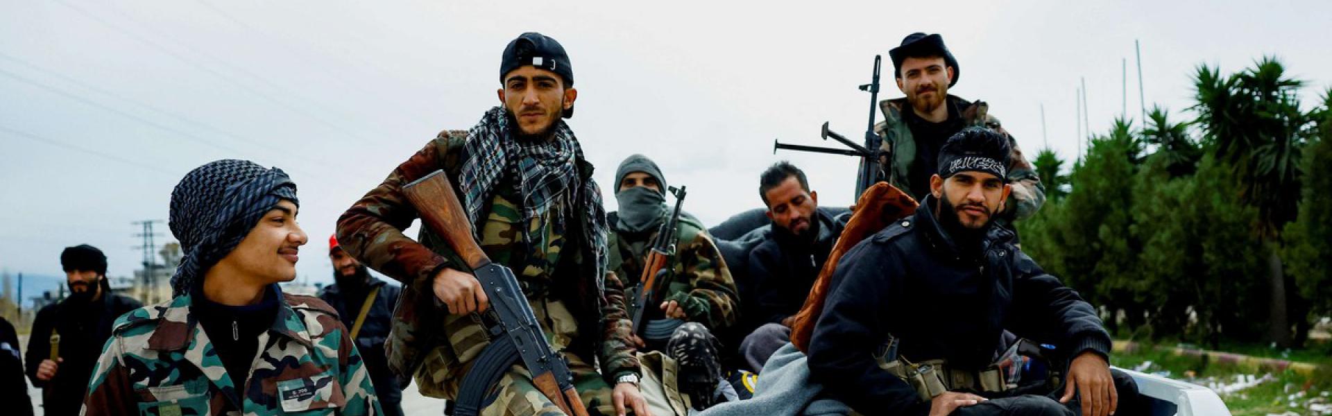ما لا يقل عن عشرة فصائل تضم أجانب ضالعة في أحداث الساحل