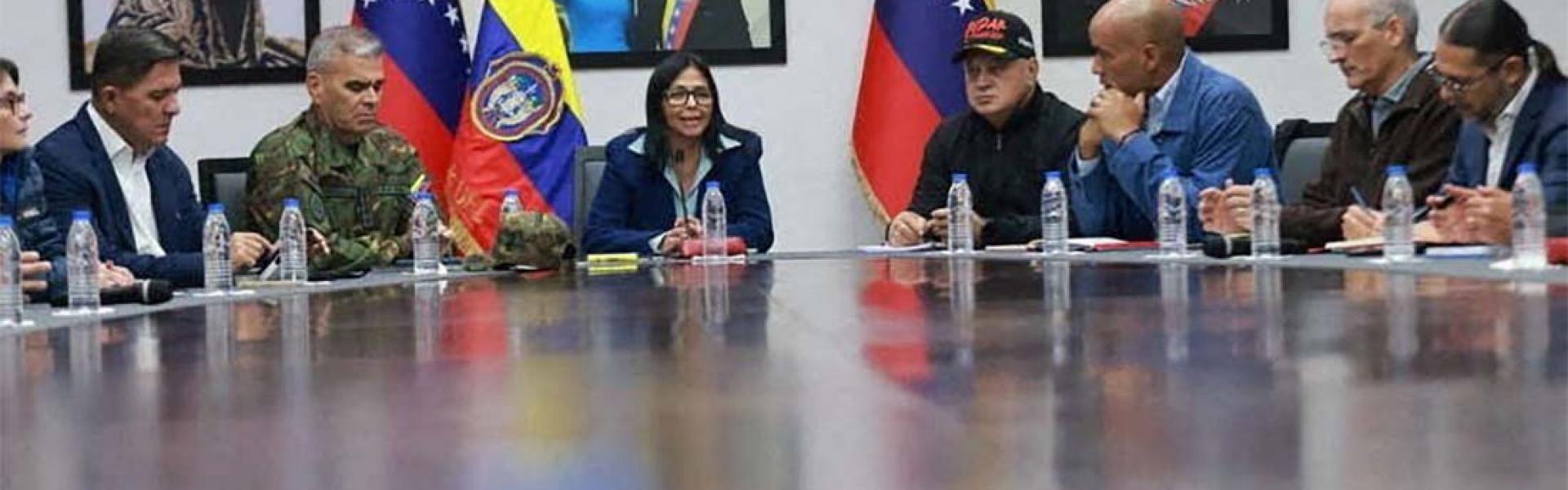 Venezuela's acting president Delcy Rodríguez (C)