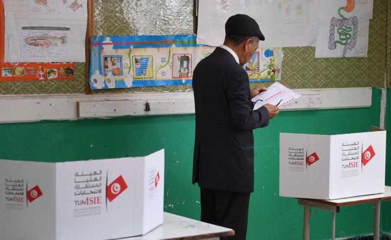 التونسيون لا يثقون في النخبة السياسية