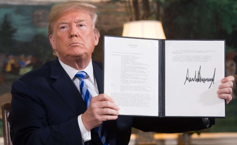 ترامب لحظة الانسحاب من الاتفاق النووي