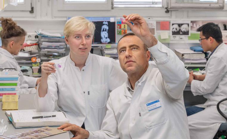 تجارب مختبرية على عقار جديد