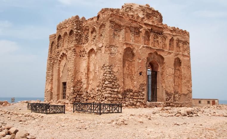  مدينة قلهات التاريخية 