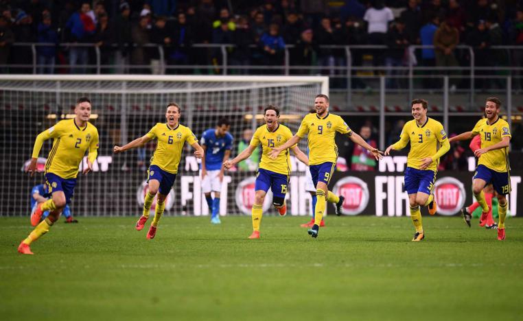 لقاء السويد وايطاليا في التصفيات الاوروبية للمونديال