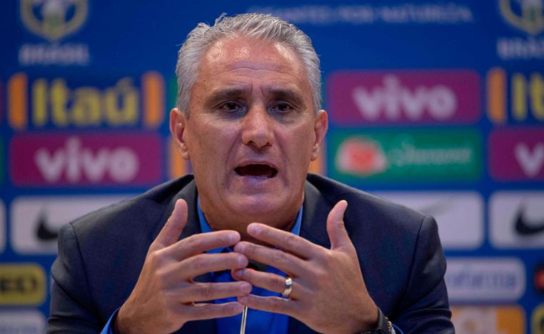 البرازيل تجدد الثقة في تيتي ومعاونيه