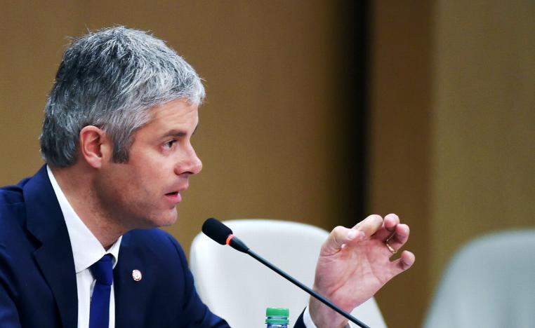 زعيم اليمين الفرنسي لوران فوكييه 