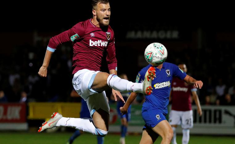 فوز بشق النفس لوست هام 