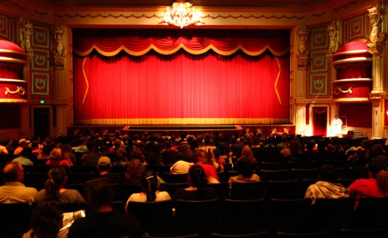 خلل في إيقاع العرض