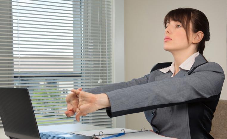 التمارين الخفيفة تشحذ العقل أثناء ساعات العمل