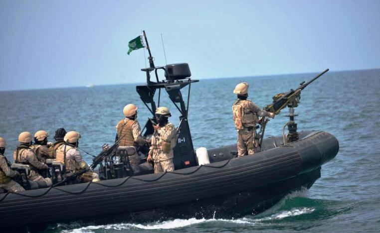 القوات البحرية السعودية تتصدى لإرهاب الحوثيين