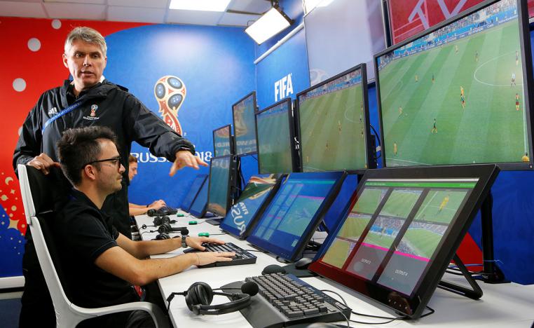 تقنية الفيديو إضافة إيجابية لكرة القدم