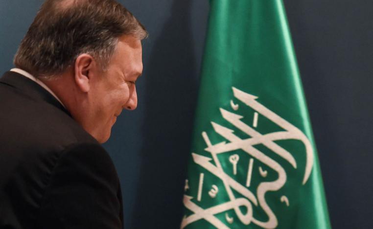 وزير الخارجية الأميركي مايك بومبيو خلال مؤتمر صحفي مع وزير الخارجية السعودي عادل الجبير