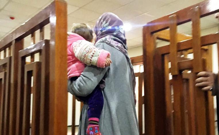 محاكمة الجهاديات الأجنبيات المحتجزات لدى الأكراد معضلة في سوريا مرنة في العراق