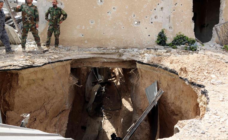 إما منع الدخول أو تدمير العقارات