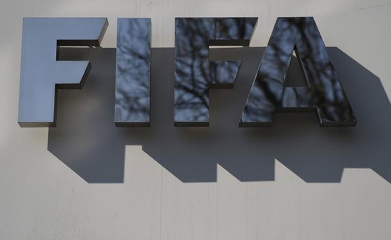 فيفا يحسم عدد اللاعبين المعارين كل عام