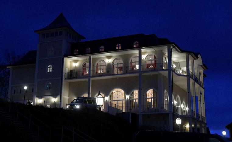 'خطوة أولى ضرورية' في السويد