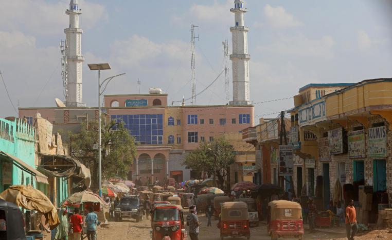 Rickshaws travel along a street of the southern city of Baidoa, Somalia November 3, 2018.