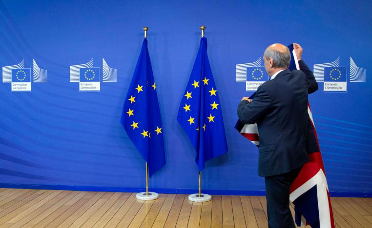 بريطانيا تواجه غموضا متزايدا قبل أشهر قليلة من الانفصال عن الاتحاد الأوروبي