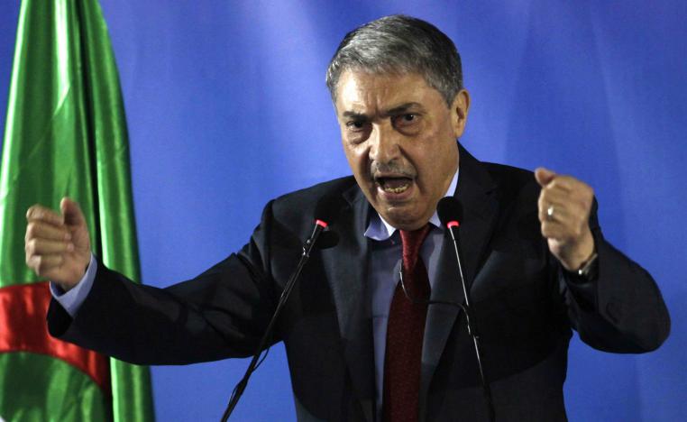 بن فليس سبق وأن خسر مرتين أمام بوتفليقة