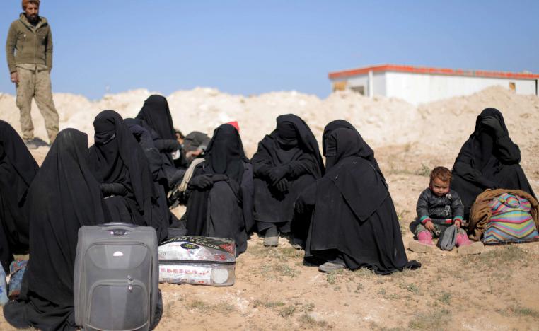 "We don't know if IS fighters are among them, we will know at the screening point"