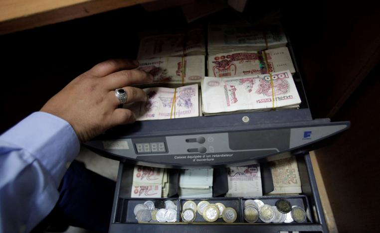 العملة الجزائرية