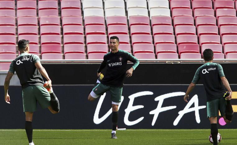 رونالدو بقميص البرتغال بعد غياب 9 أشهر