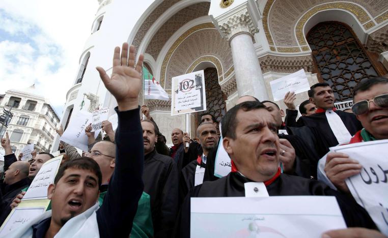 الاحتجاجات في الجزائر