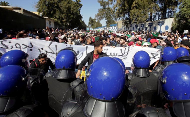 احتجاجات مستمرة في الجزائر